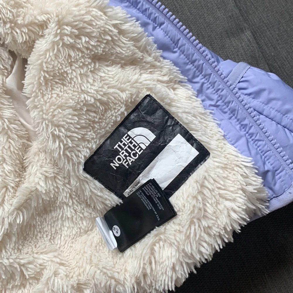 The North Face Baby Girls Winter Coat 12 months - Picture 2 of 7